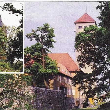 In Masuria With The Charm Of An Old-fashioned House With Garden And With A Smart Wellness-bathroom Apartman