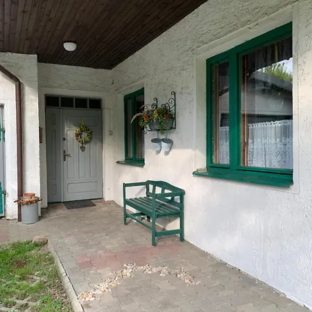 In Masuria With The Charm Of An Old-fashioned House With Garden And With A Smart Wellness-bathroom Apartman *