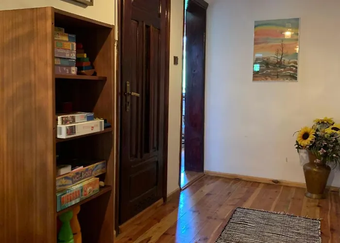 Apartman In Masuria With The Charm Of An Old-fashioned House With Garden And With A Smart Wellness-bathroom Szczytno